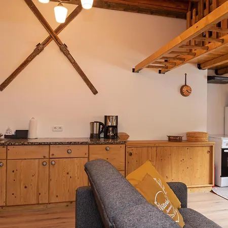 Ritterhof Apartements * ראוריס